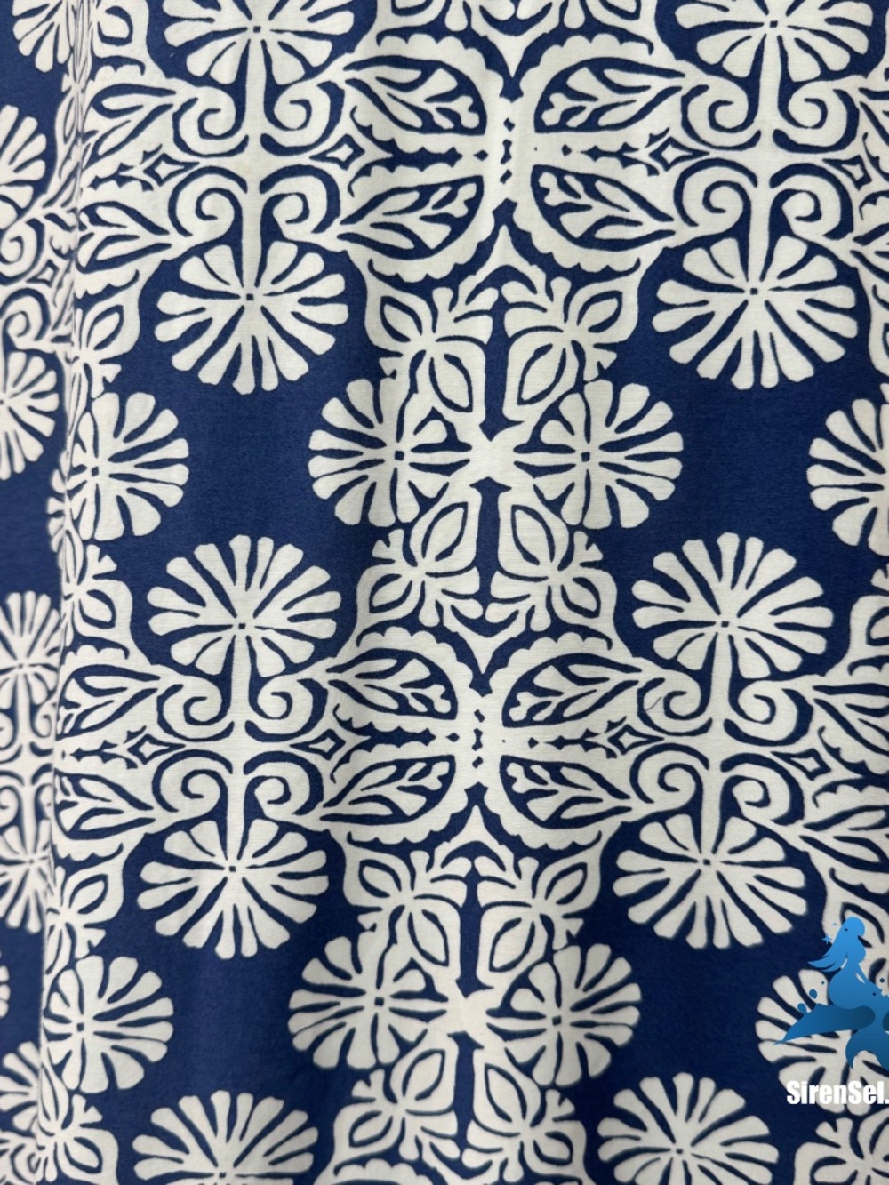 1287 Vineyard Vines Halter Dress – 2 – Blue White - Picture 3 of 13